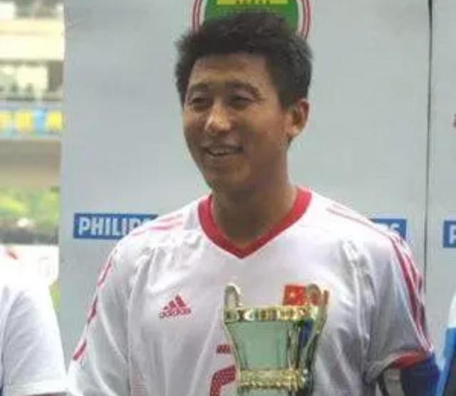 开云体育官网-忆念张恩华：思想认知让人惊讶 拥有社会责任感